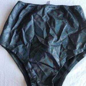 Oil Slick Black Holographic Highwaist NEW Shorts